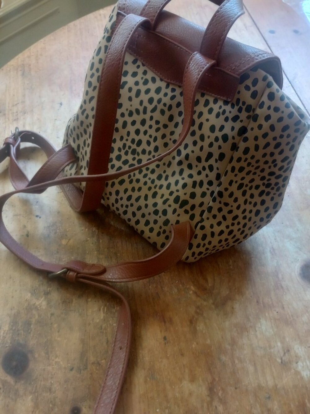 Universal Thread Lady Bag - Picture 2 of 6